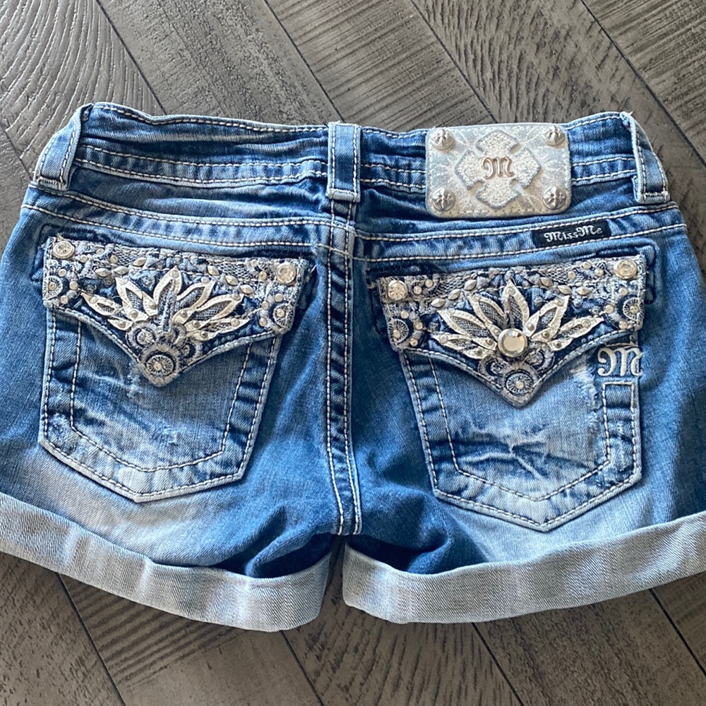 Miss Me Shorts